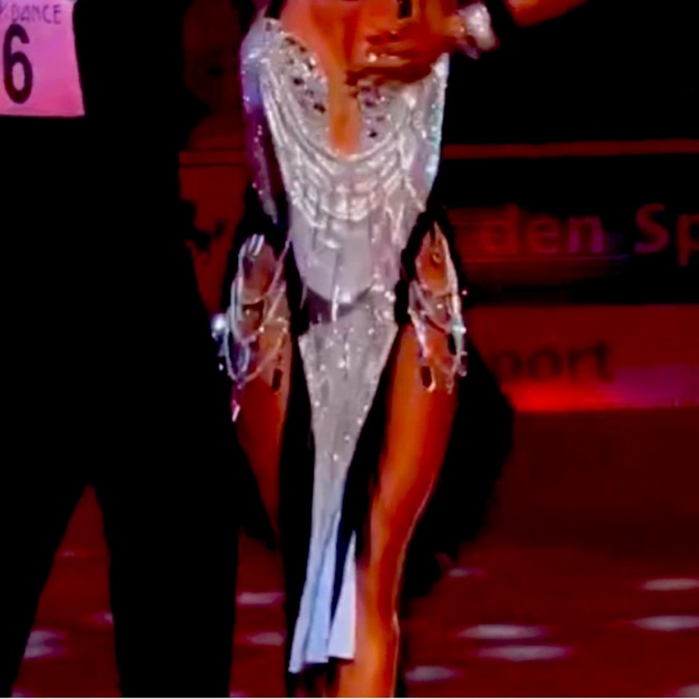 Gorgeous VAKHNER pro latin competition dance dress small 2-4